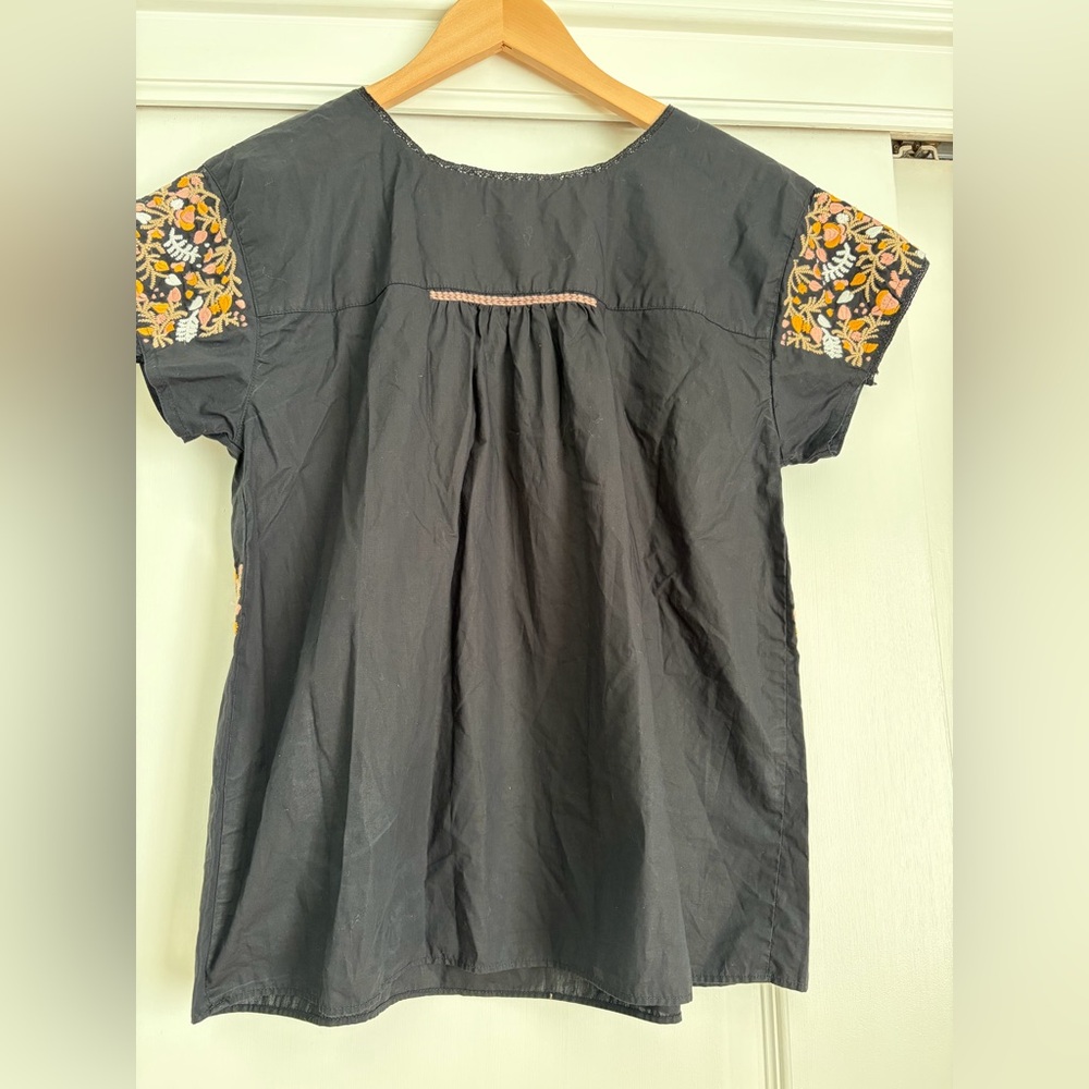Madewell Embroidered Floral Peasant Top Black Boho Blouse Size M - Picture 2 of 6